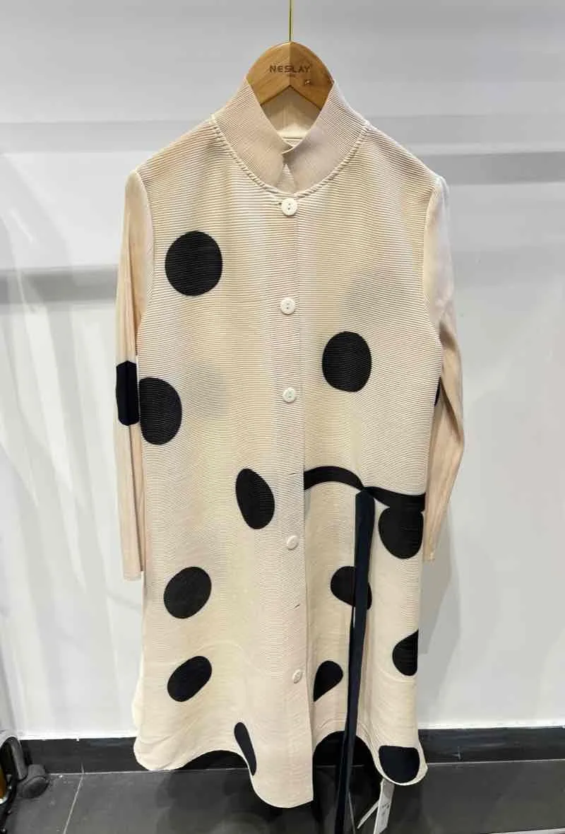 Jacke mit Falten