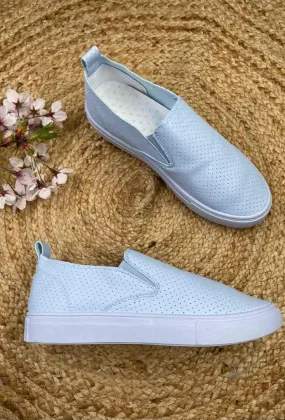 simple sneaker